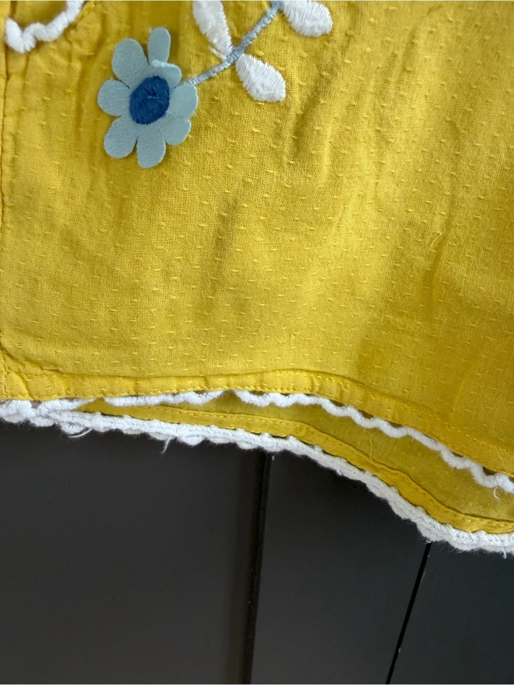 Mini Boden Yellow Cotton Shorts with Blue Floral Embroidery, Lace & appliqué 4Y